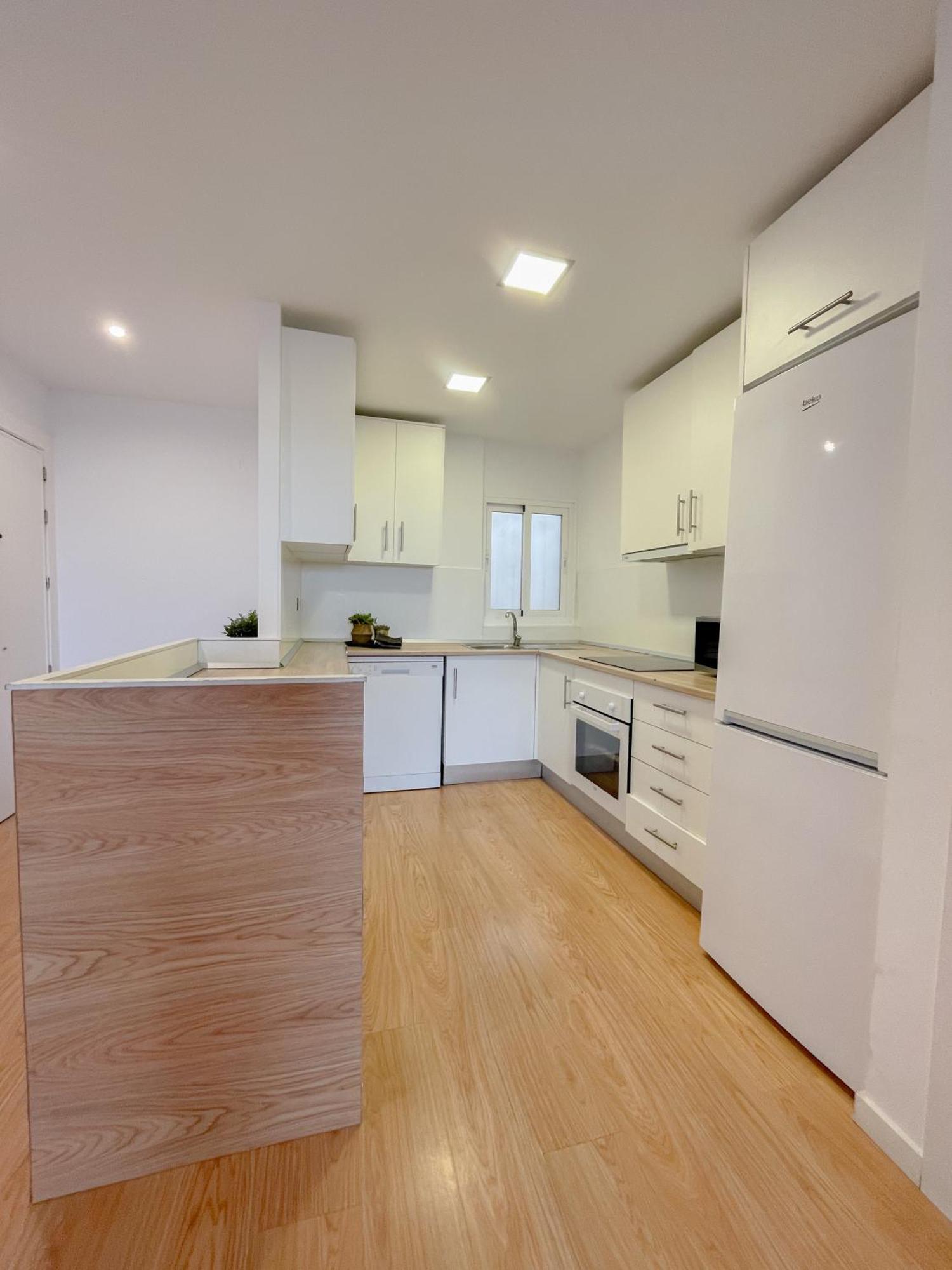 Moderno Apartamento Plz De La Merced Malaga Zewnętrze zdjęcie
