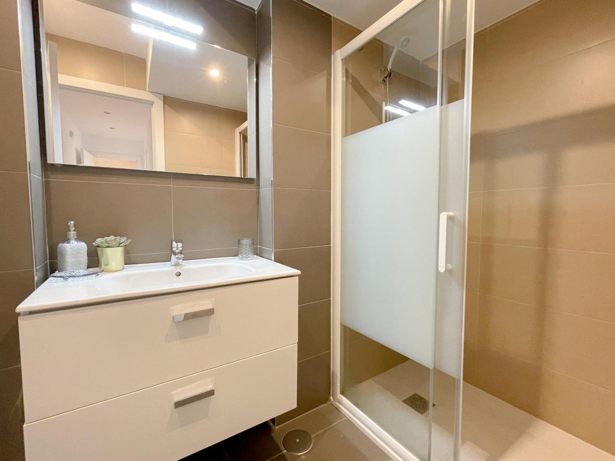 Moderno Apartamento Plz De La Merced Malaga Zewnętrze zdjęcie